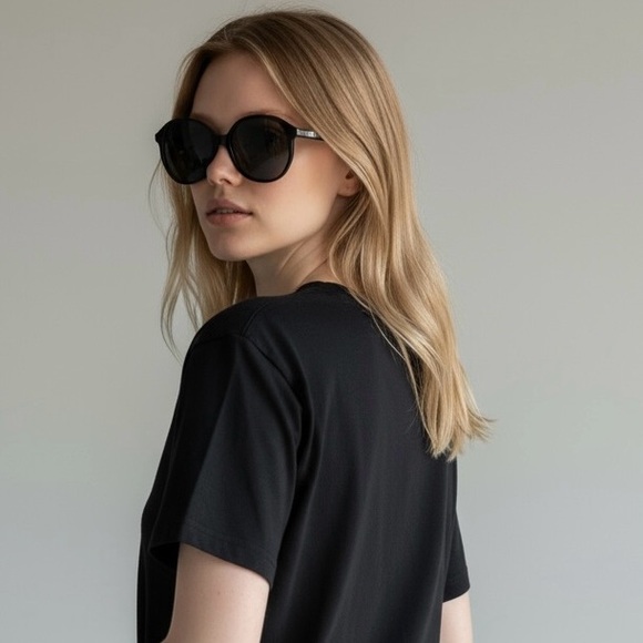 Balenciaga Black Sunglasses EUC - Picture 2 of 11